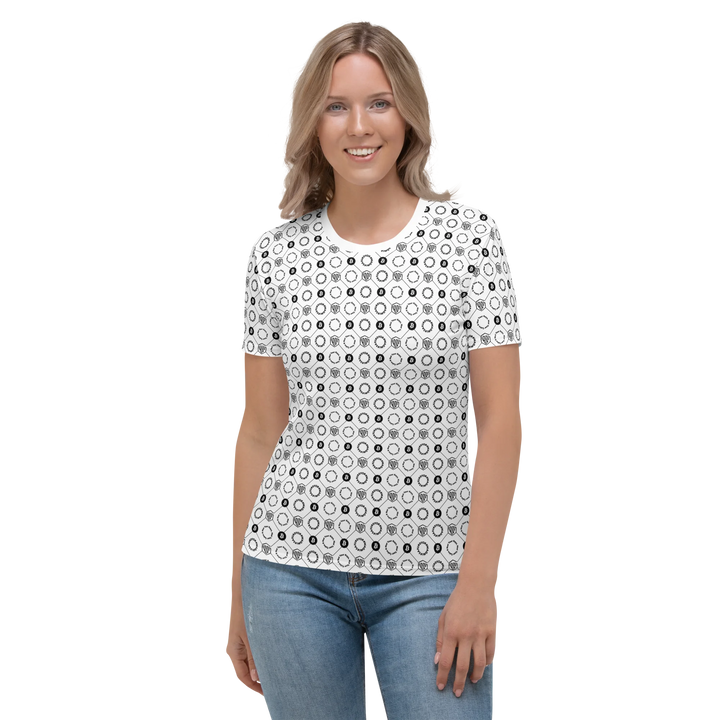 HODL Damen Shirt "First Edition White" Front with young blond wife